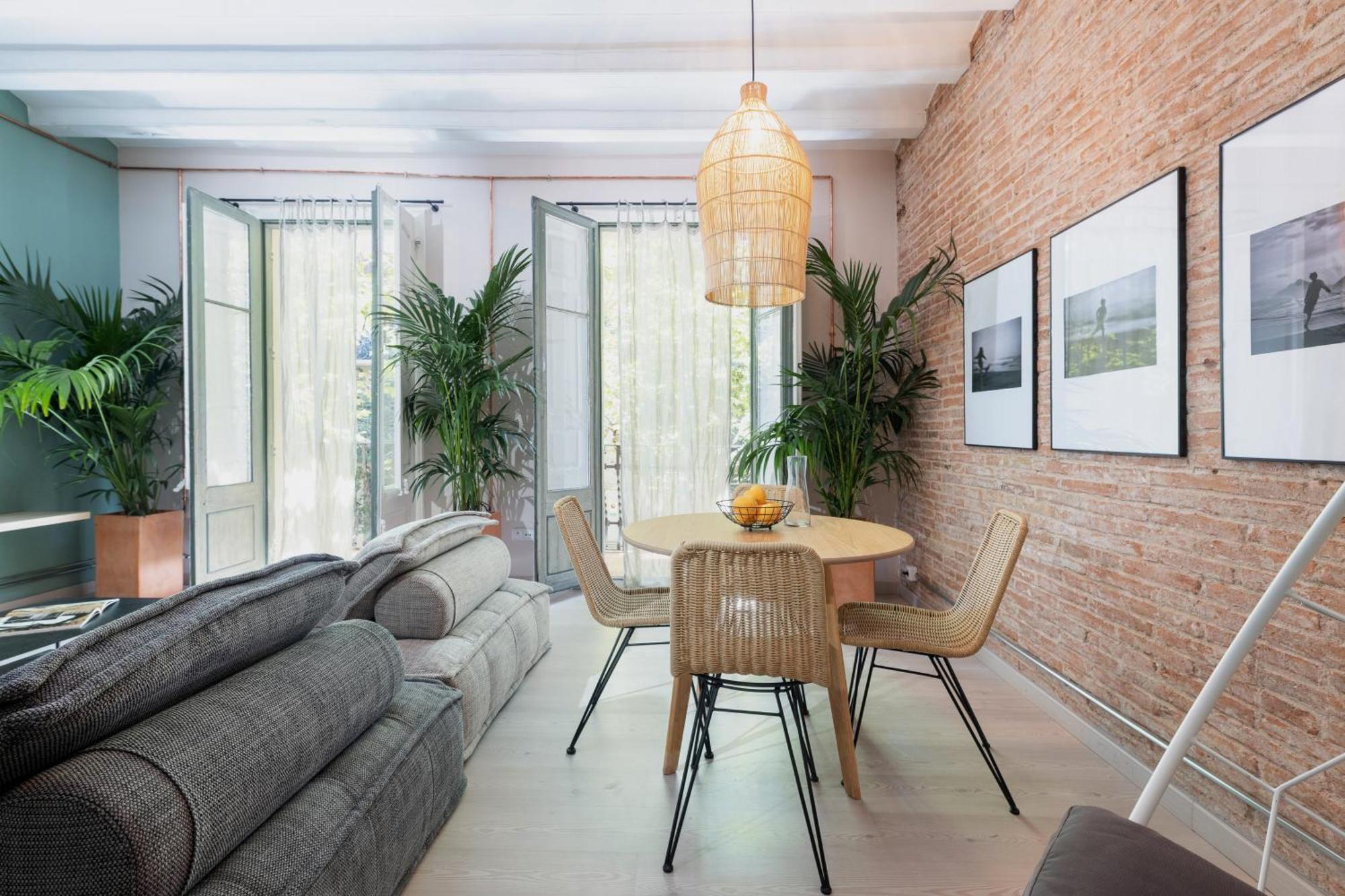 Pipa - Charming One Bedroom With Balcony Apartament Barcelona